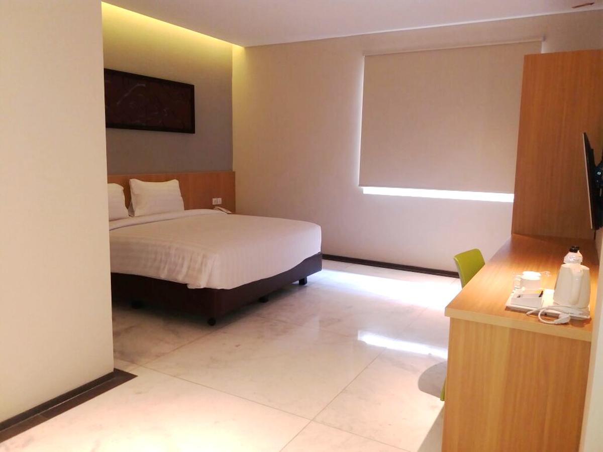 Vinotel Cirebon Eksteriør billede
